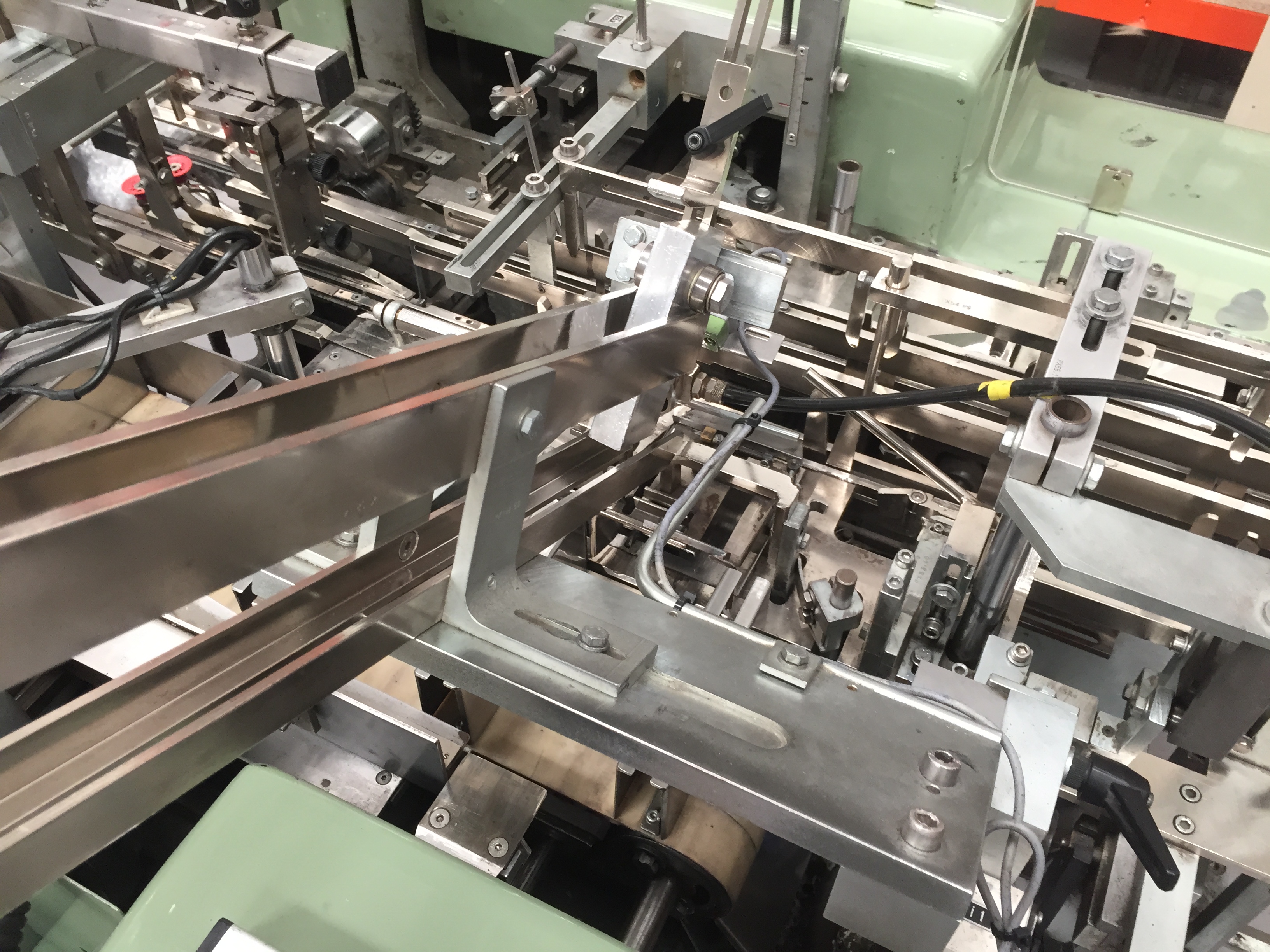 CAM PRX Horizontal Intermittent Cartoner - West Pharma ...